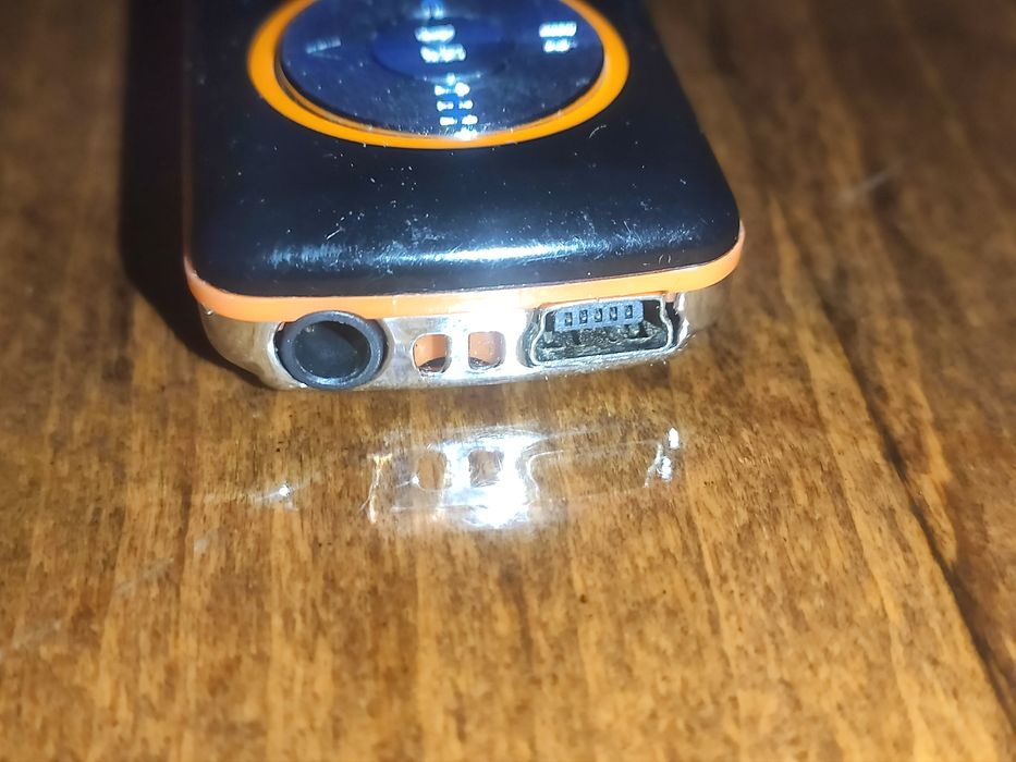 Плеєр Assistant AM-093 плеер мп3 mp3