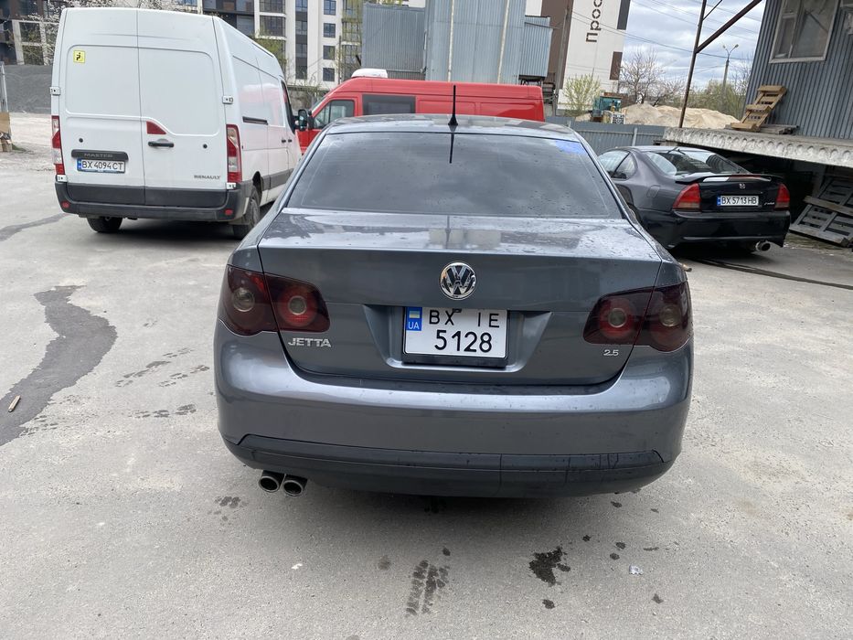 Продам авто , jetta 5 ,2010 рік
