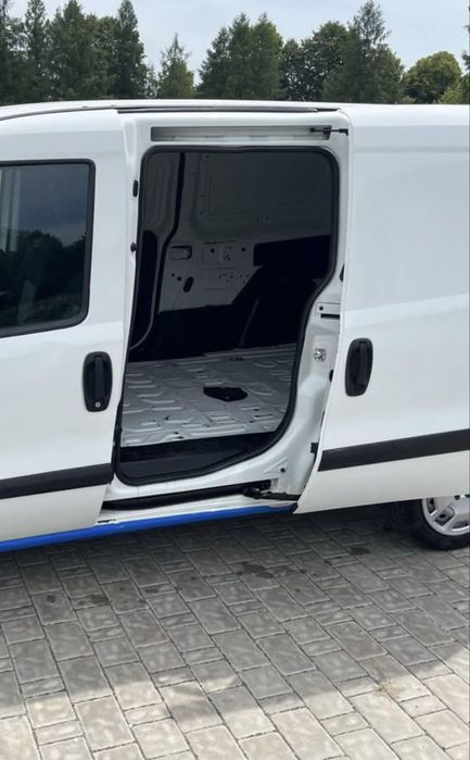Fiat doblo 1.3 multijet 2017 otwierany na 3 strony