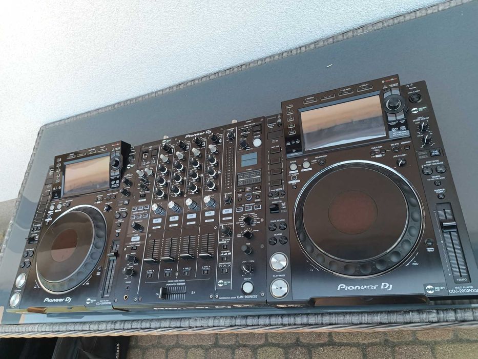 Pioneer CDJ 2000 nexus 2 (nxs, djm, xdj) + GRATIS