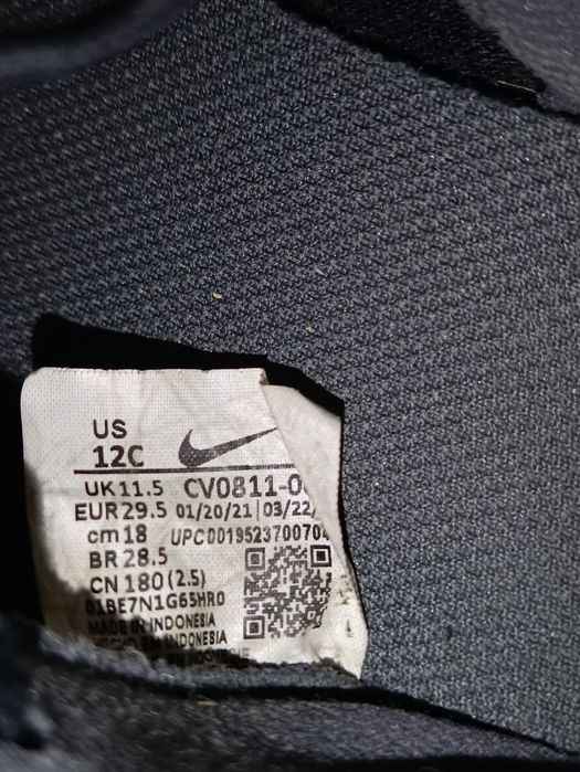 Дитяче футбольне взуття, розміри від 28.