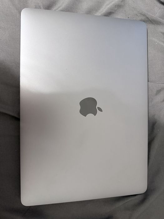 macbook air M1 2020 pęknięty ekran