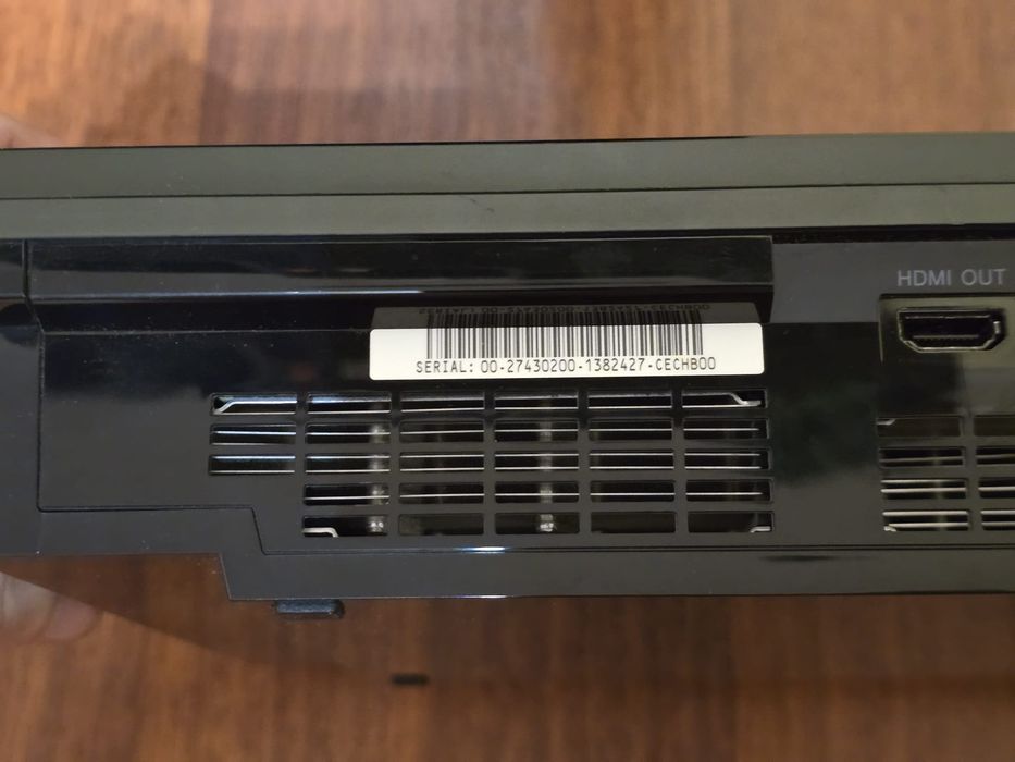 PS3 CECHB00 wstecznie kompatybilna sprawna komplet bdb stan