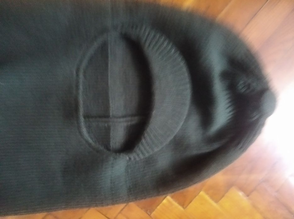 шляпи та шапки .