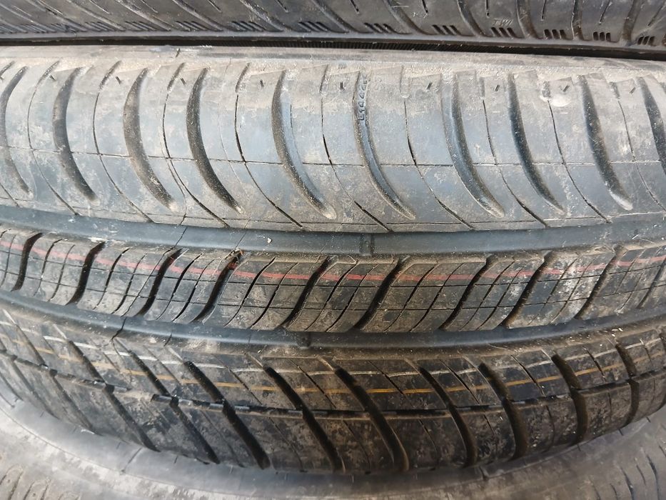 1 pneus 195 x 65R15 & jante para Mercedes 220