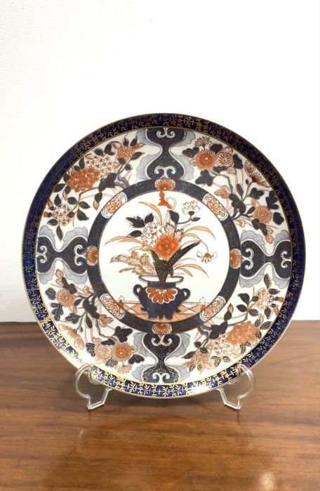 Prato em porcelana.