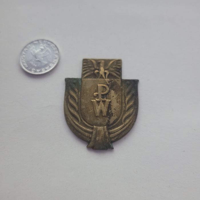 Odznaka emblemat na czapkę PRL Przysposobienie Wojskowe