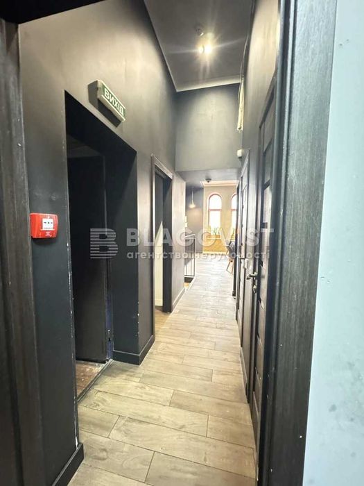 Басейна, 15 Нежитлове приміщення  90кв.м.  м."Палац спорту"