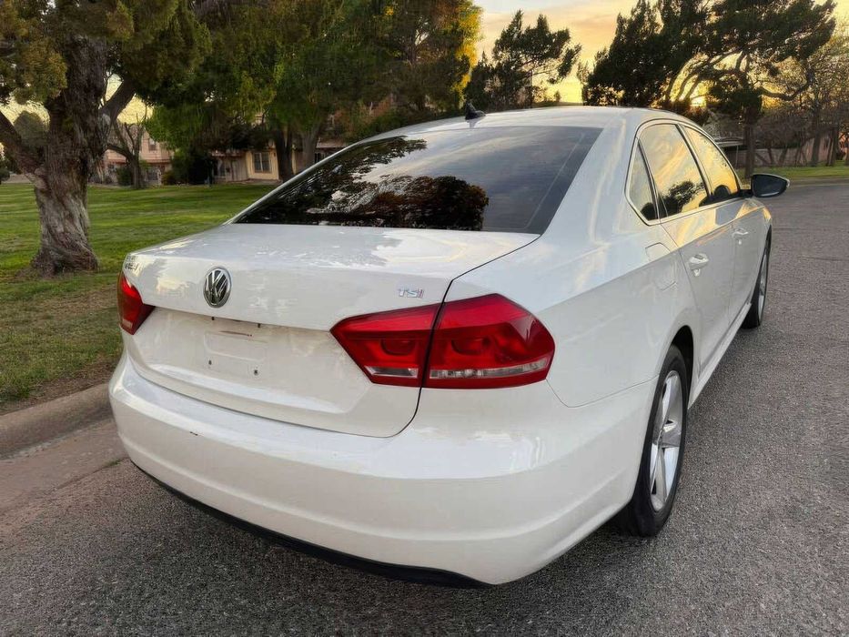 Volkswagen Passat      2015