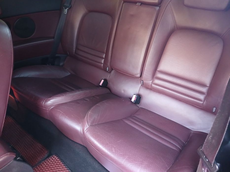 Купе PEUGEOT 407 GT.