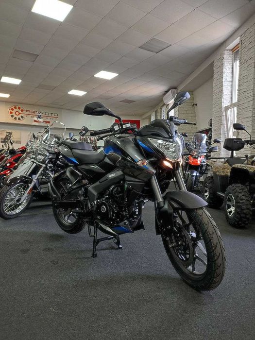 АКЦІЯ Мотоцикл BAJAJ Pulsar NS200