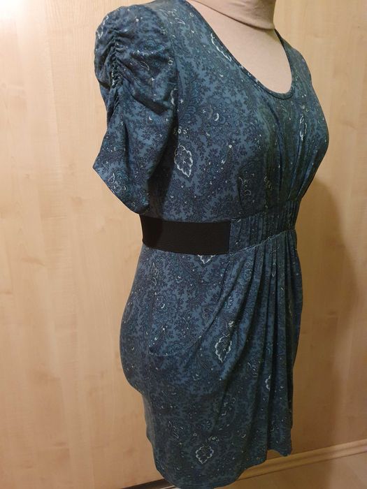 Tunika z kieszeniami i gumą w pasie