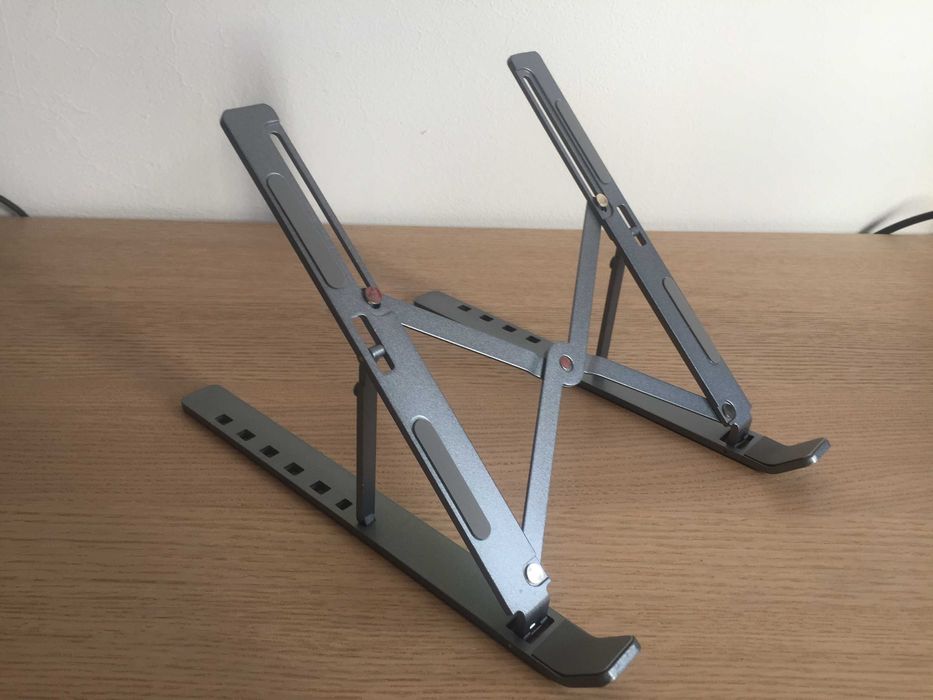 Suporte / Base de alumínio para portátil