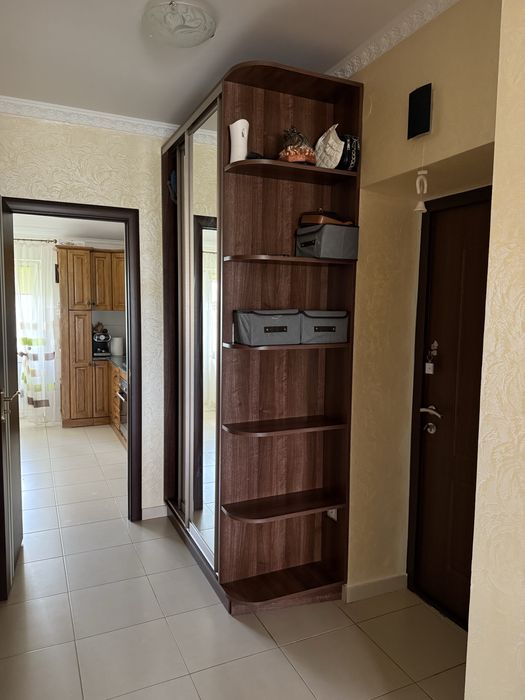 Продам 2-х кімнатну квартиру у м. Жовква