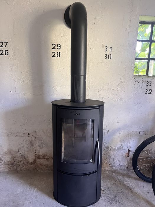 Piec koza, kominek