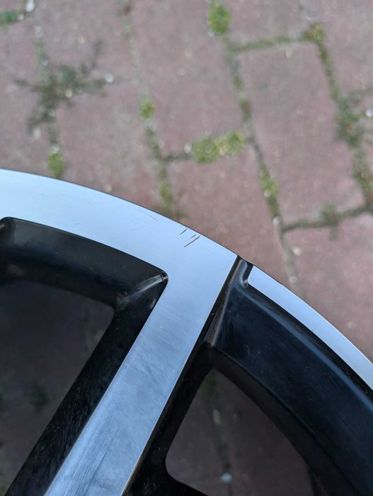 1x Felga 18 VW GOLF 8 VII 5H0 60i025G 7.5J ET51 5x112 PROSTA 1sz