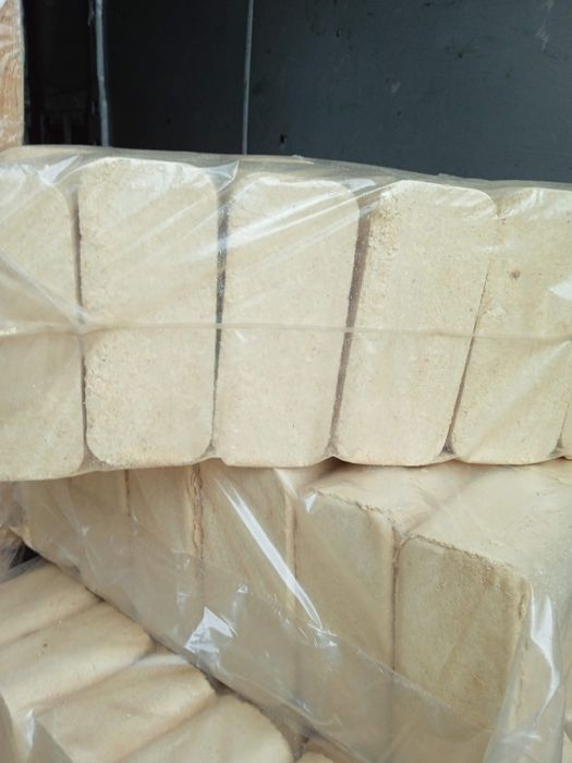 Dowóz gratis Brykiet kominkowy Ruf opałowy sosnowy mieszany 960 kg