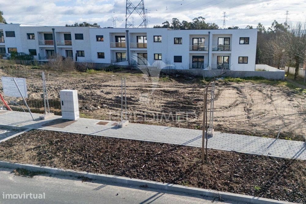 Moradia Térrea T4 em Estrutura – Soutelo, Vila Verde