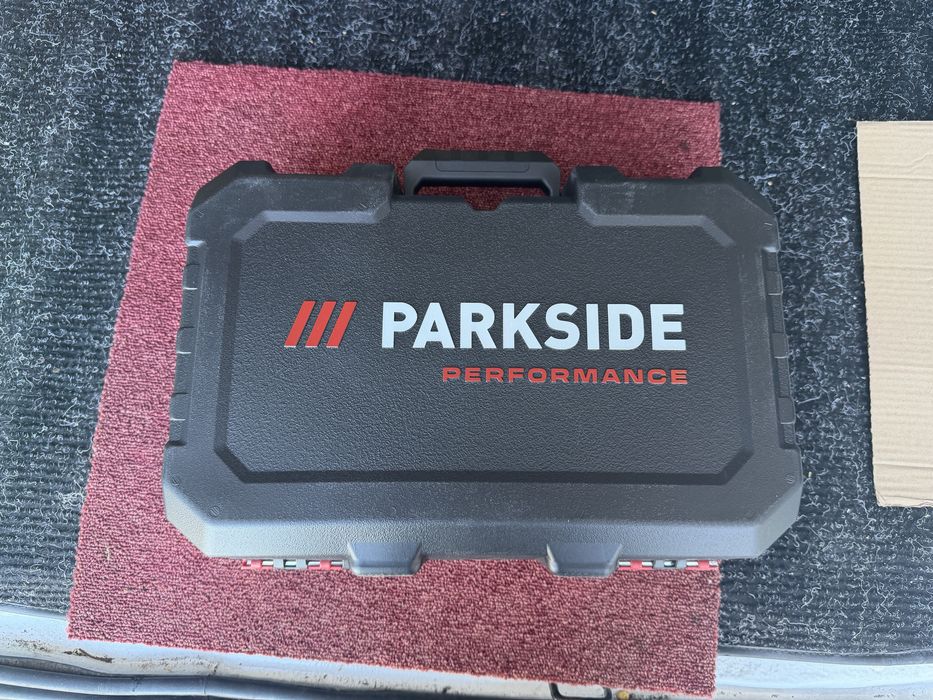 Maquina de  impacto 1356 Nm Parkside Performance