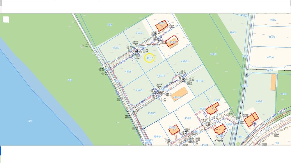 Działka budowlana uzbrojona 1032 m2 przy jeziorze w Niepoczołowicach