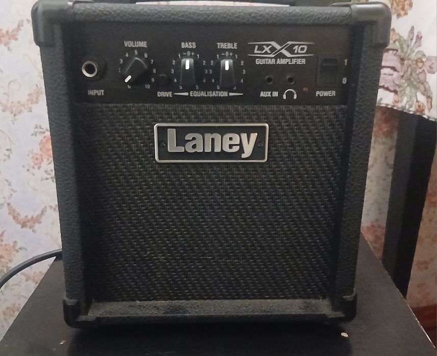 Комбик Laney для электро гитары