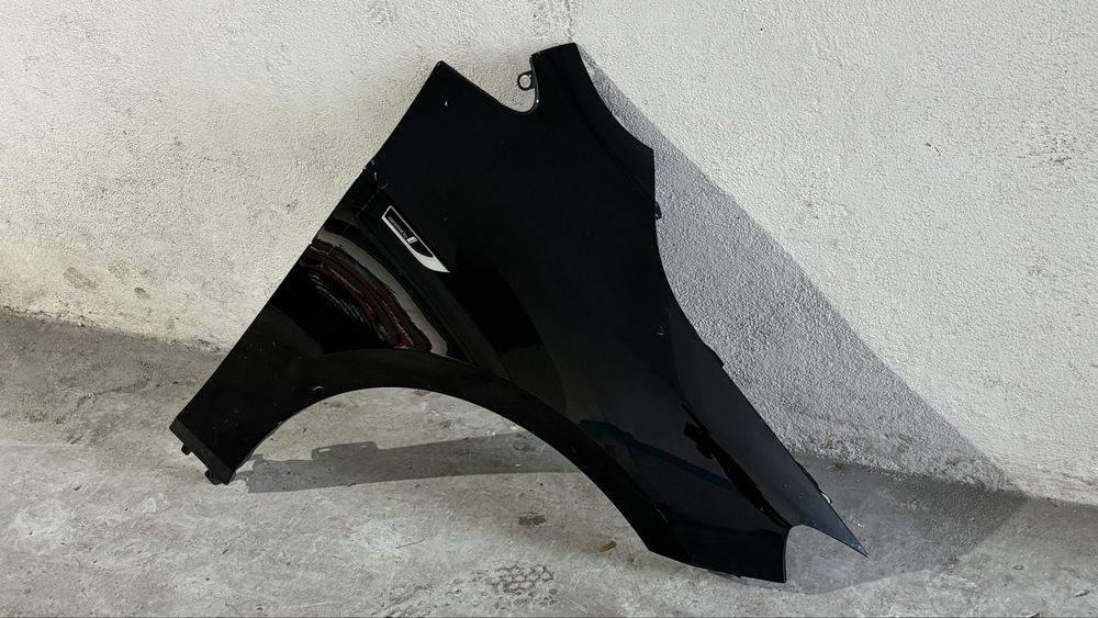 Guarda-Lamas Dianteiro Direito BMW Série 2 Active Tourer U06 – Original BMW