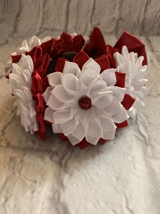 Резинка на гульку, пучок