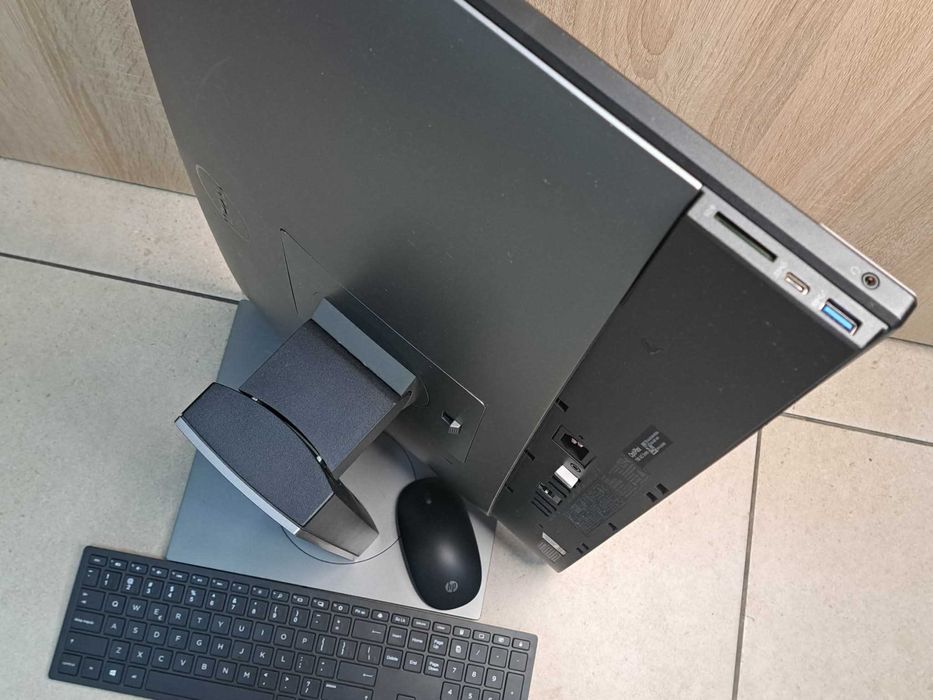 Komputer All-in-One Dell 27″ OptiPlex 7780 A10 Series Komis Redi