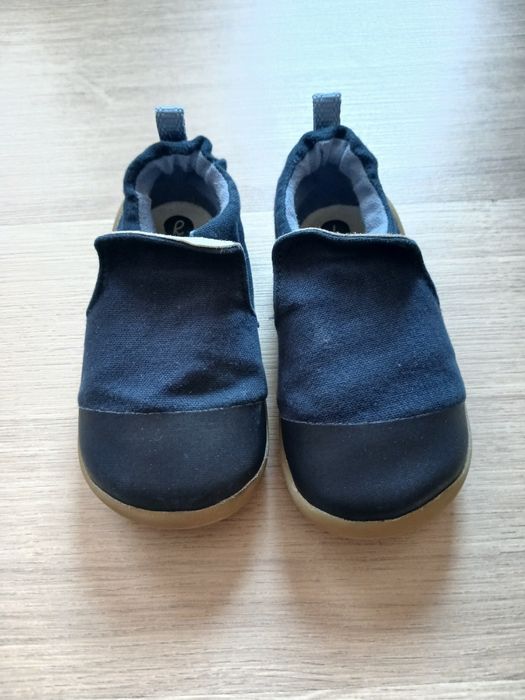 Kapcie Indoor Bobux Navy rozmiar 22