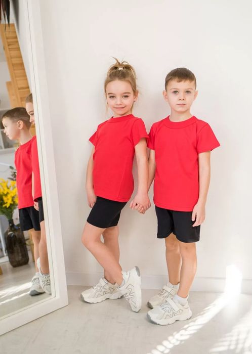 Однотонні дитячі футболки білі, жовті, сині, блакитні, кольорові