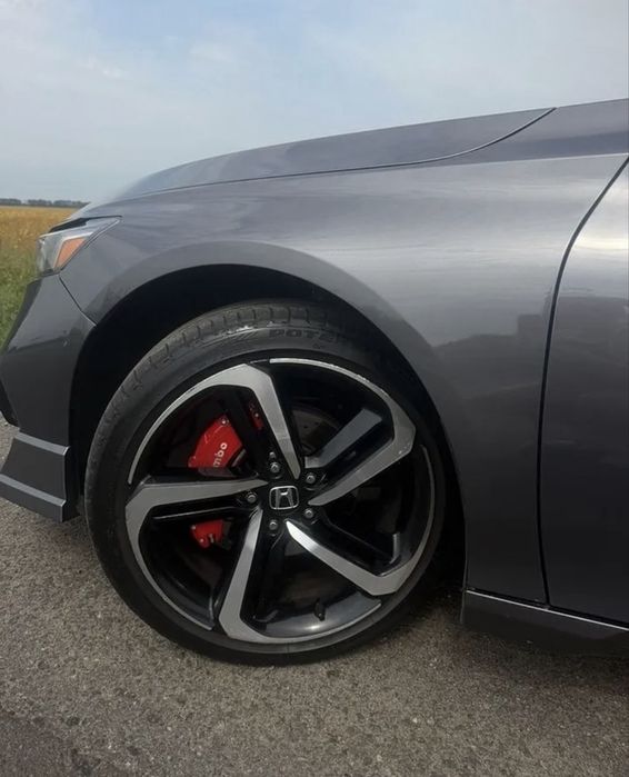 Honda Accord 2018 VIN 1HGCV1F56JA168472 фото оголошення 5 з 8