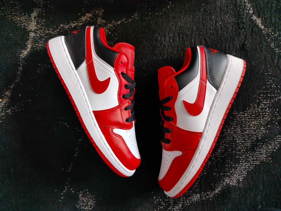 Air Jordan 1 Low - Gym Red Black r. 38.5