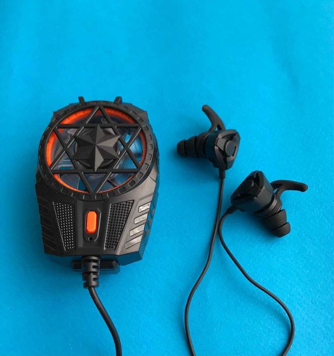 Ігрові навушники для телефону з мікрофоном чорні та кулер для телефону