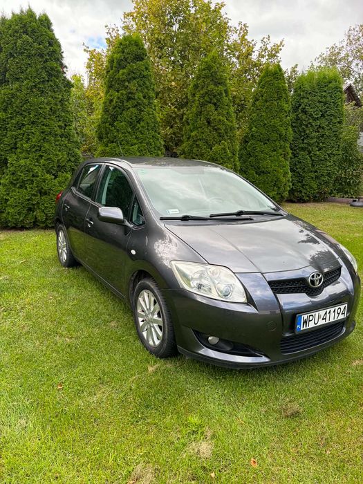 Toyota Auris 1,6 benzyna