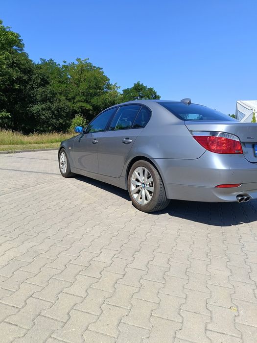 BMW 520i Sedan ( Oryginał )