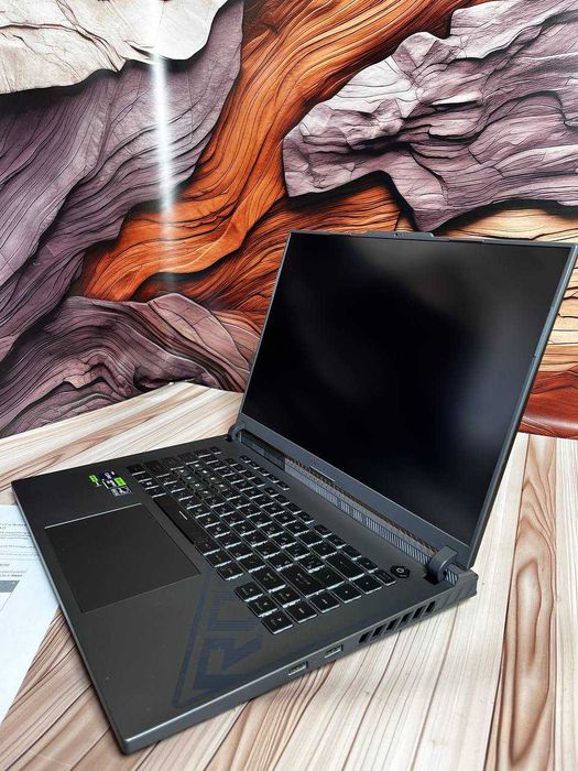ASUS ROG Strix G16