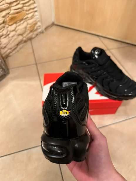 "Buty męskie Trampki"Nike_Air_Max_TN_Plus_Black R.40