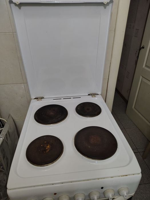 Электроплита Indesit , електроплита, рабочая