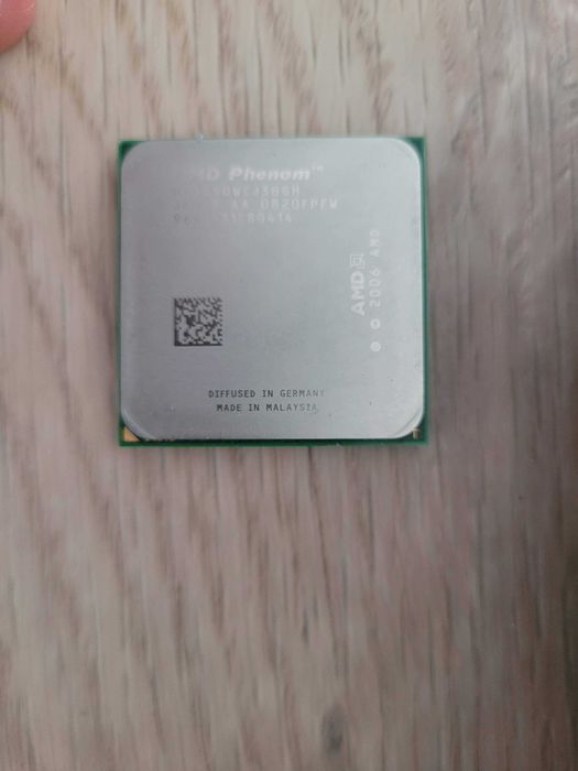 Sprzedam procesor AMD Phenom do komputera PC
