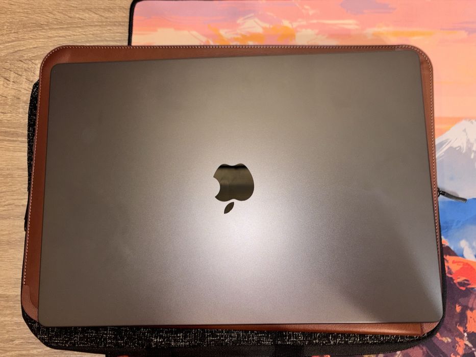 Macbook m4 pro 16