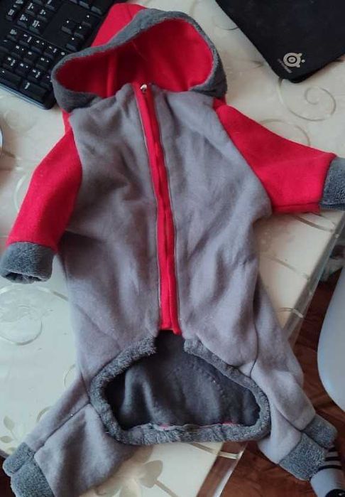 Продам одежду  для собаки французский бульдог, мопс.