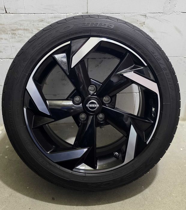 koła oryginalne alufelgi Nissan 17" 403006PD1B ET35 czujniki śruby