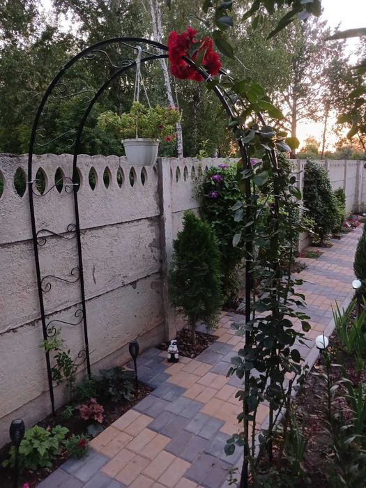 Опора для розы квіти