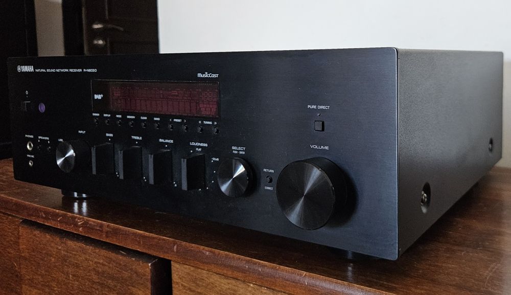 Amplituner YAMAHA R-N803D (Spotify, Tidal)