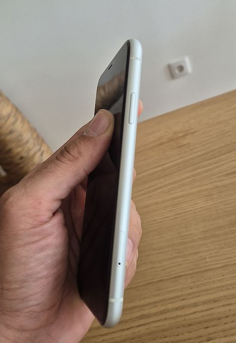 Iphone XR muito bom estado