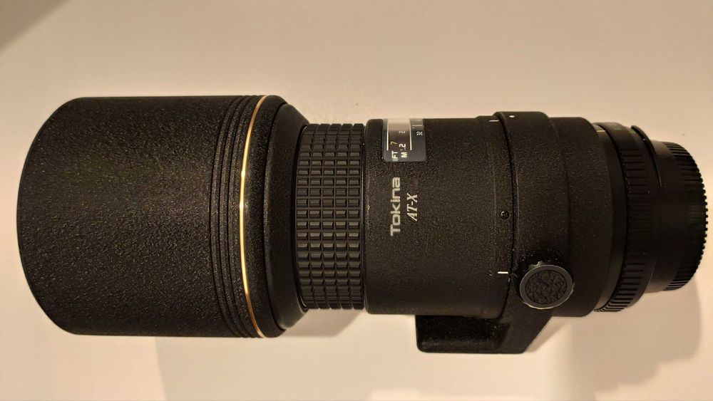 Tokina AT-X 300mm f4 para Nikon