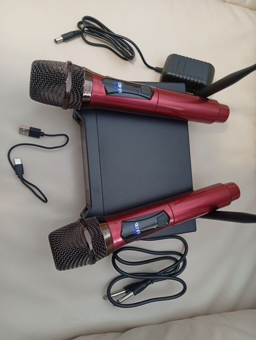 Microfones profissionais UHF sem fio novos excelente qualidade