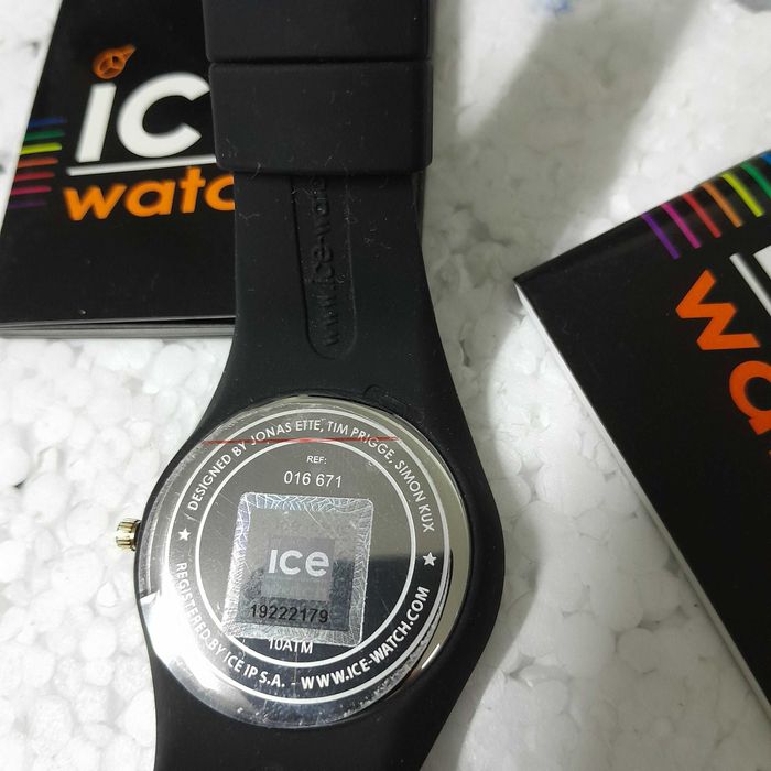 Годинник Ice-Watch ICE flower Colonial 016671