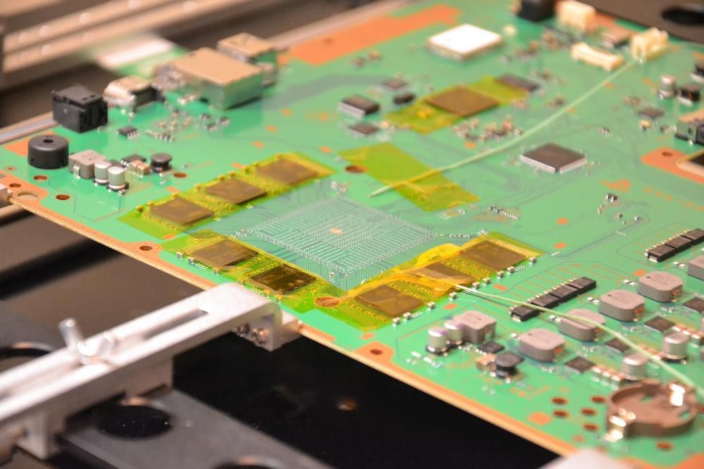 Reparação de Consolas PS5 / PS4 / PS3 / Xbox Siries / Nintendo Switch