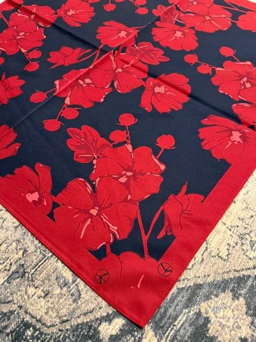 Apaszka stewardessy PLL LOT Polskie linie lotnicze